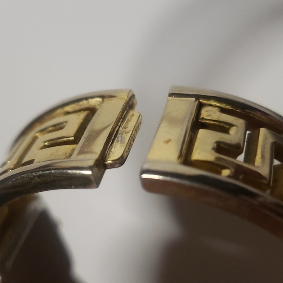 Gruen GR7985 Vintage Greek Key Cut Out Hinged Clasp Bracelet Quartz Face Watch